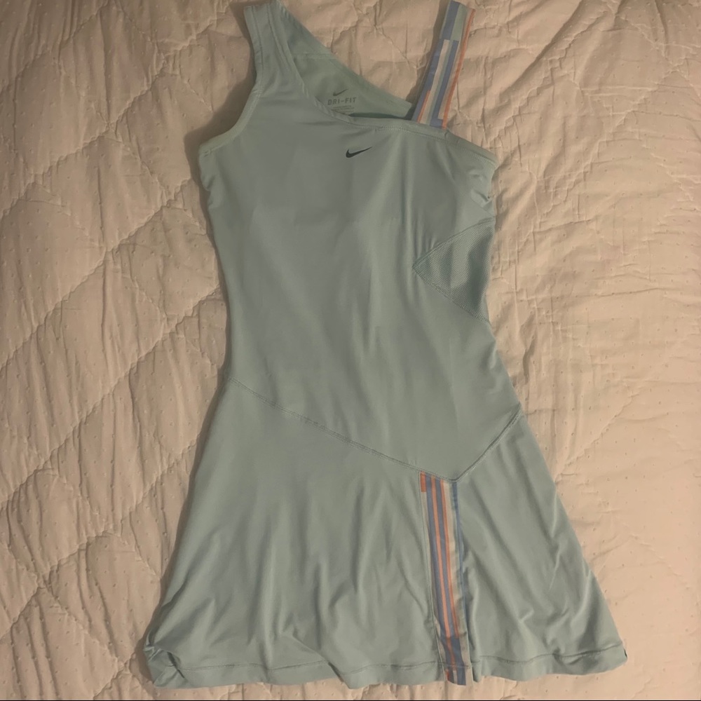Nike break point tennis dress